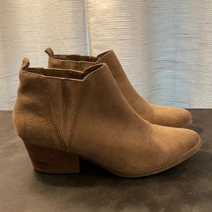 Crown Vintage Suede Ankle Booties